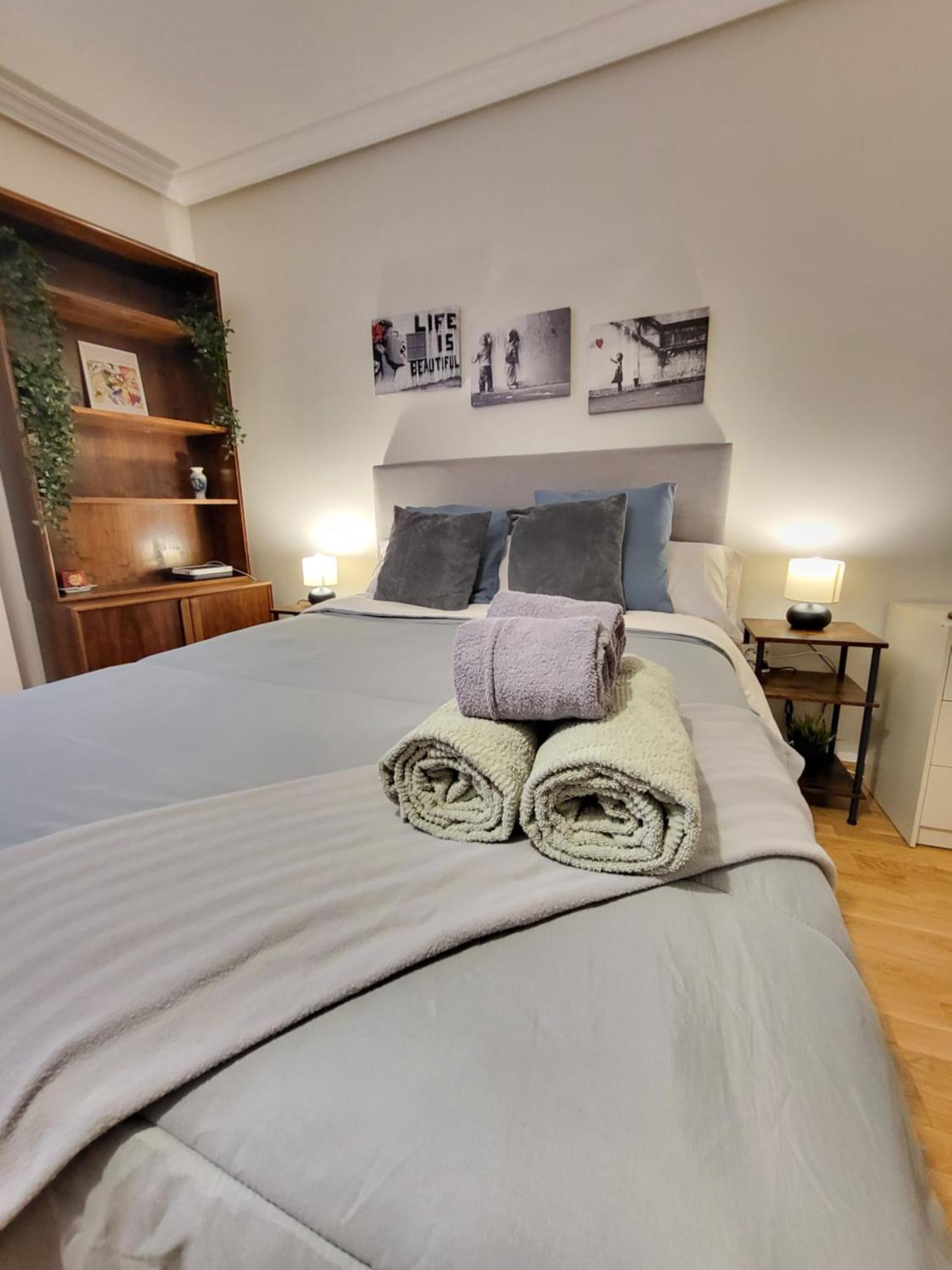 マドリードApartamento Plaza Espana Gran Via Centroアパートメント エクステリア 写真