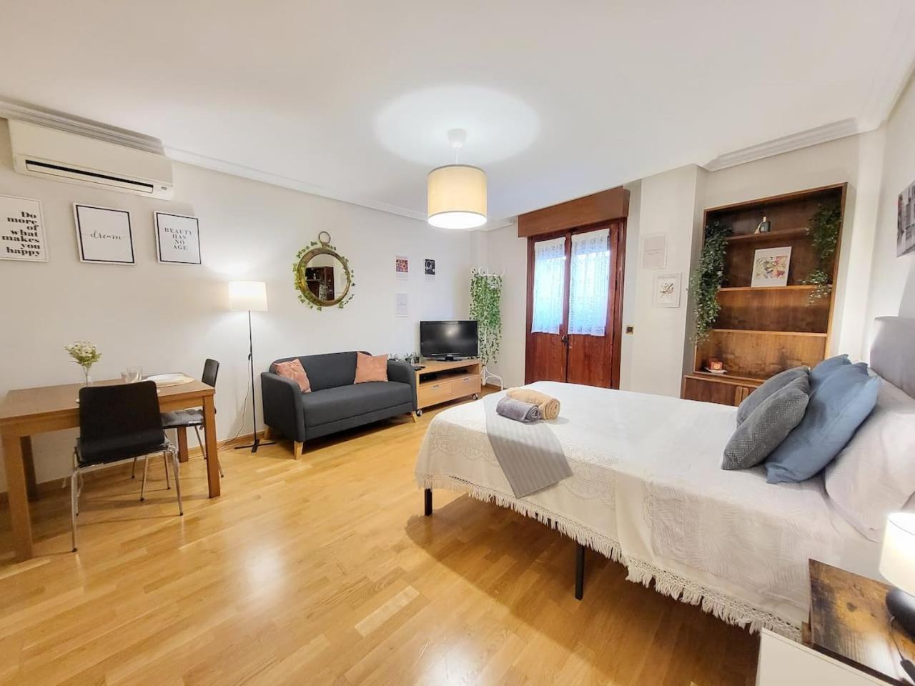 マドリードApartamento Plaza Espana Gran Via Centroアパートメント エクステリア 写真