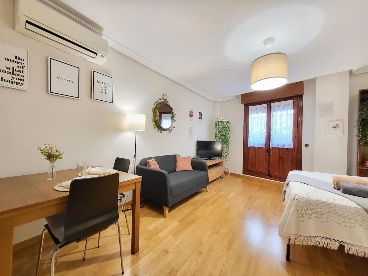 マドリードApartamento Plaza Espana Gran Via Centroアパートメント エクステリア 写真